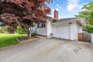 Parham-Baghie-Maple-Ridge-21