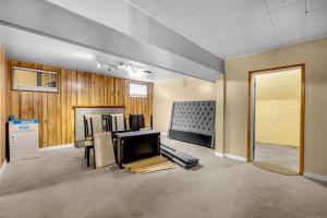 Parham-Baghie-Maple-Ridge-3