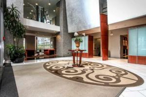 Parham Baghaie 1288 W Georgia St Vancouver (1)